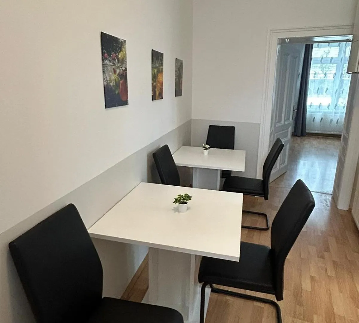 Apartment Paky Appartements 00210 Vienna